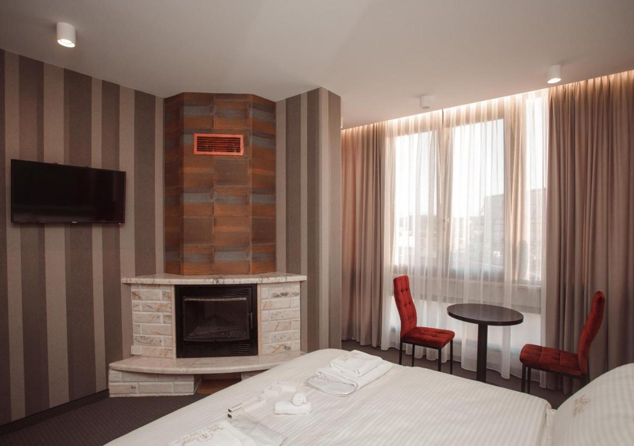 Hotel Chicago Шкодер Экстерьер фото