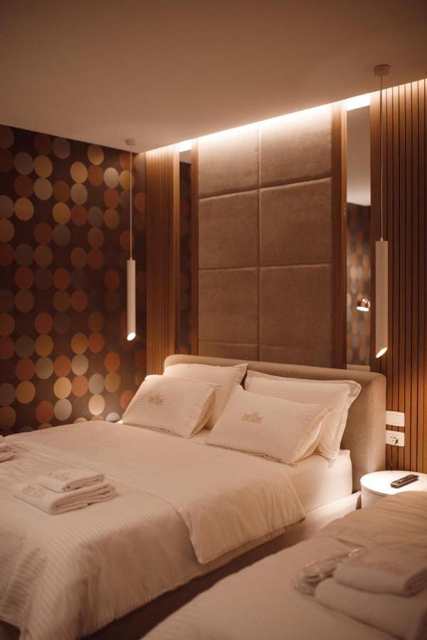Hotel Chicago Шкодер Экстерьер фото