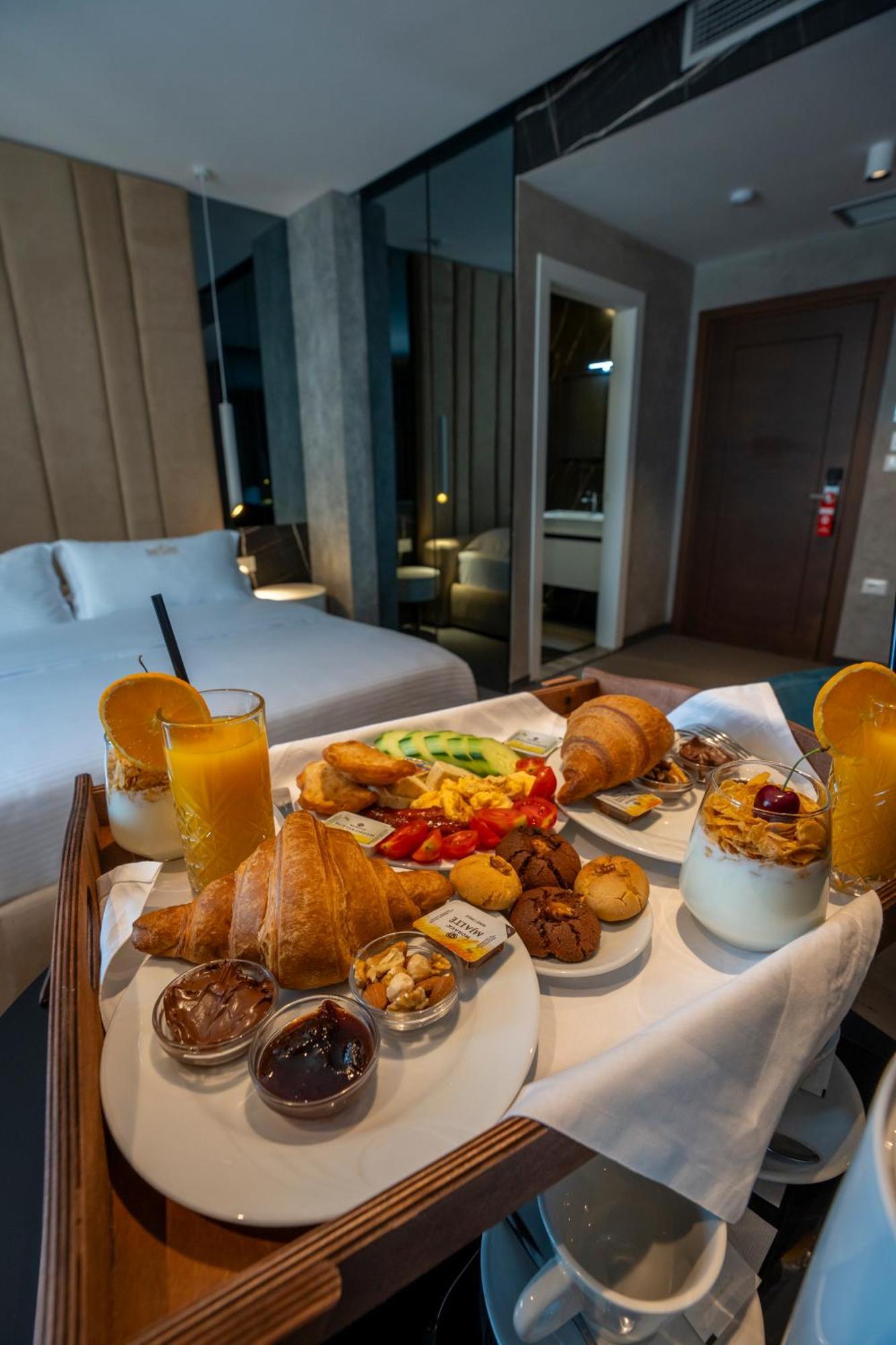 Hotel Chicago Шкодер Экстерьер фото
